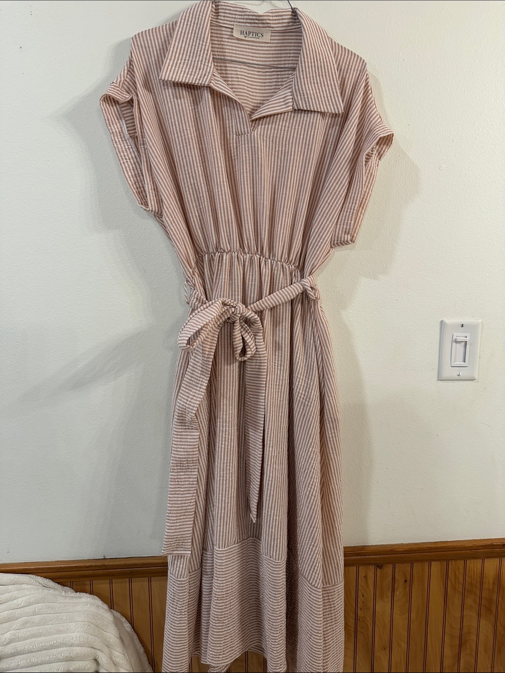 Relaxed Collared Midi Dress in Blush Stripe